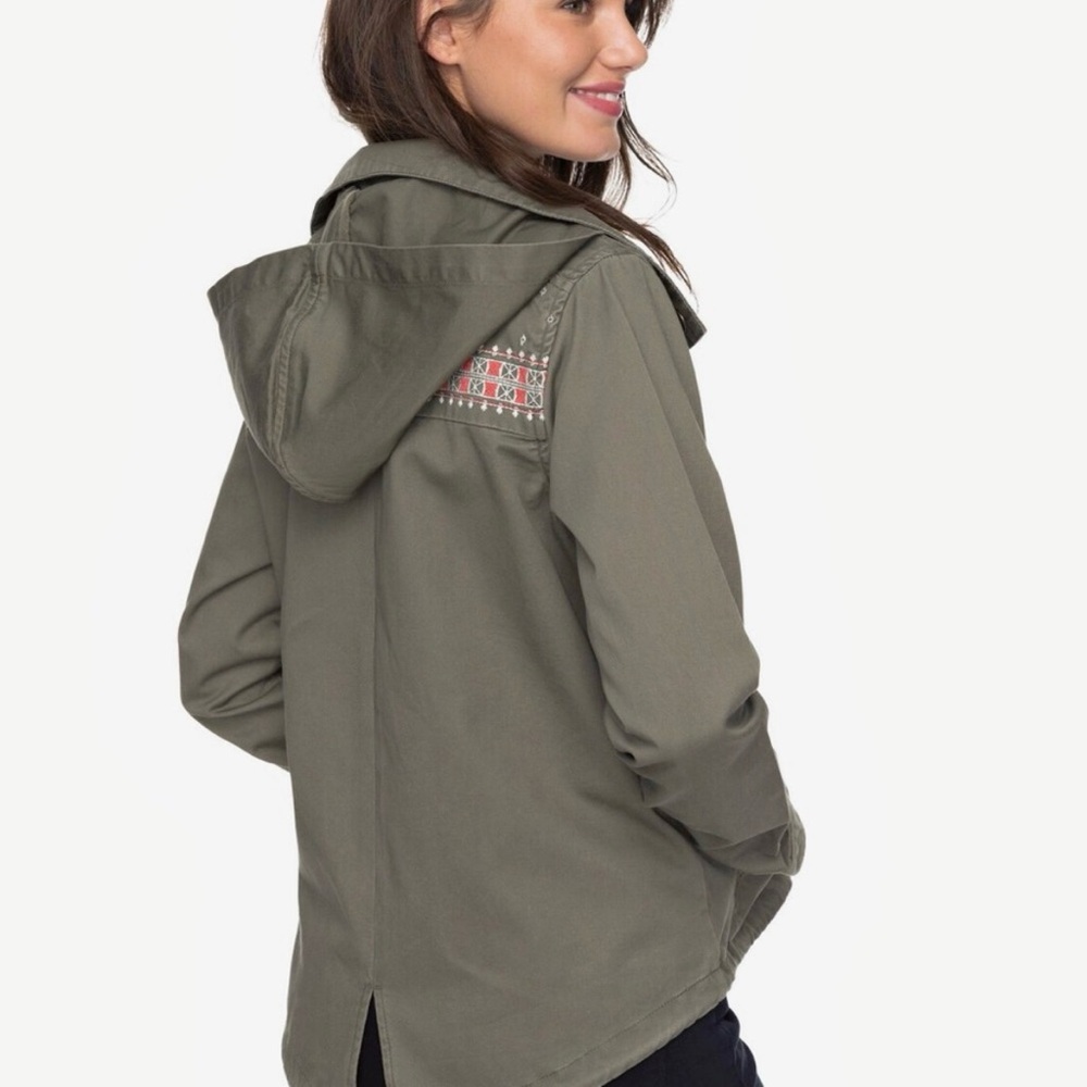 ROXY Watch The Sunrise Utility Jacket Coat Zip Up Snap Embroidered Hood Medium